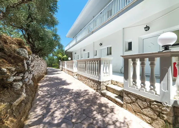 Ruassi Hotel apartamentowy 3*